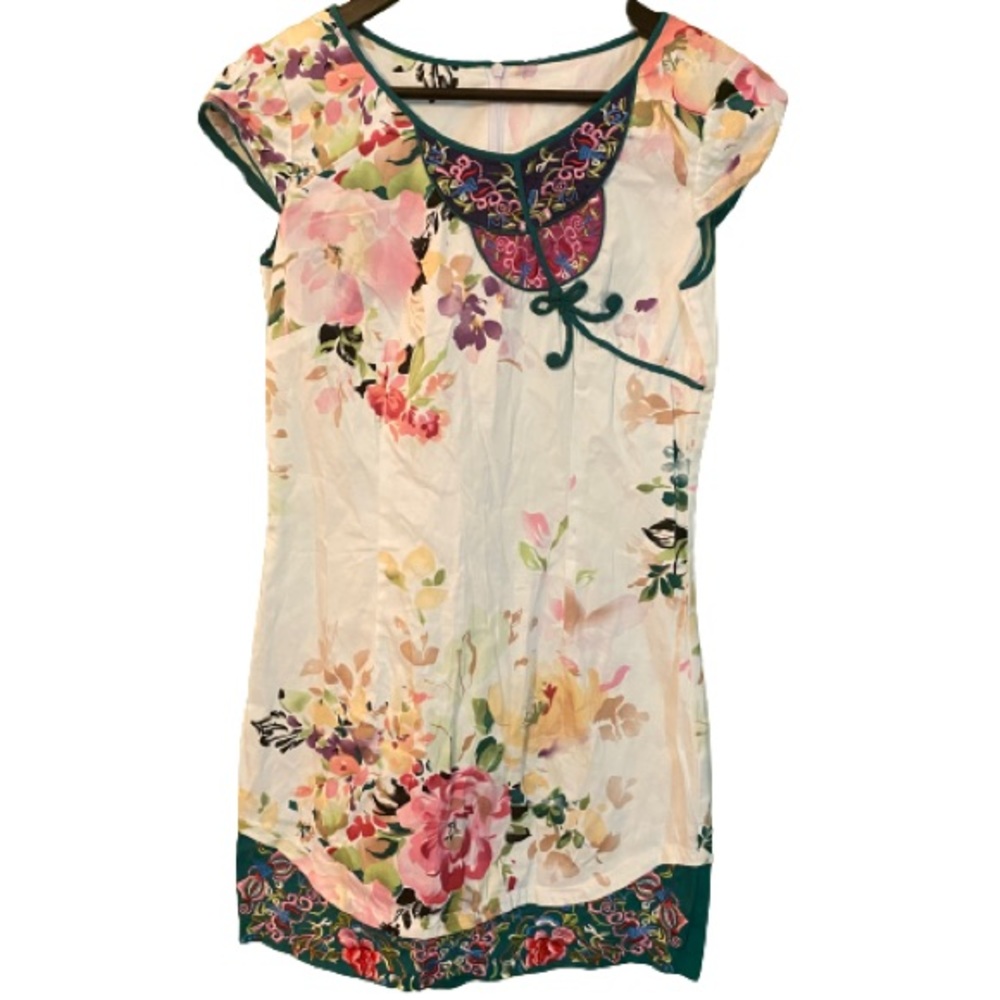 Anthropologie floral embroidered chinoiserie dress